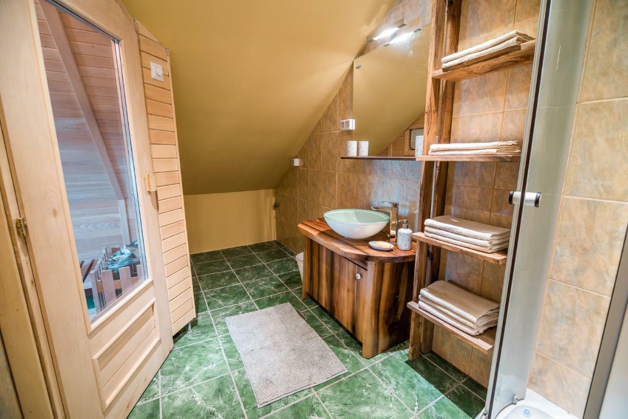 Apartment With Sauna Pr' Geci Dobova エクステリア 写真